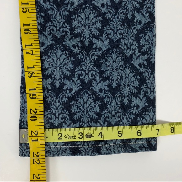 Miss Me FDL Print Cuffed Capri Jeans 26 - Picture 7 of 8